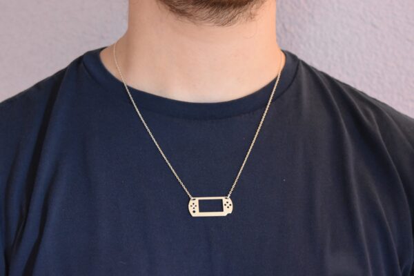 Port_3.8 La portative